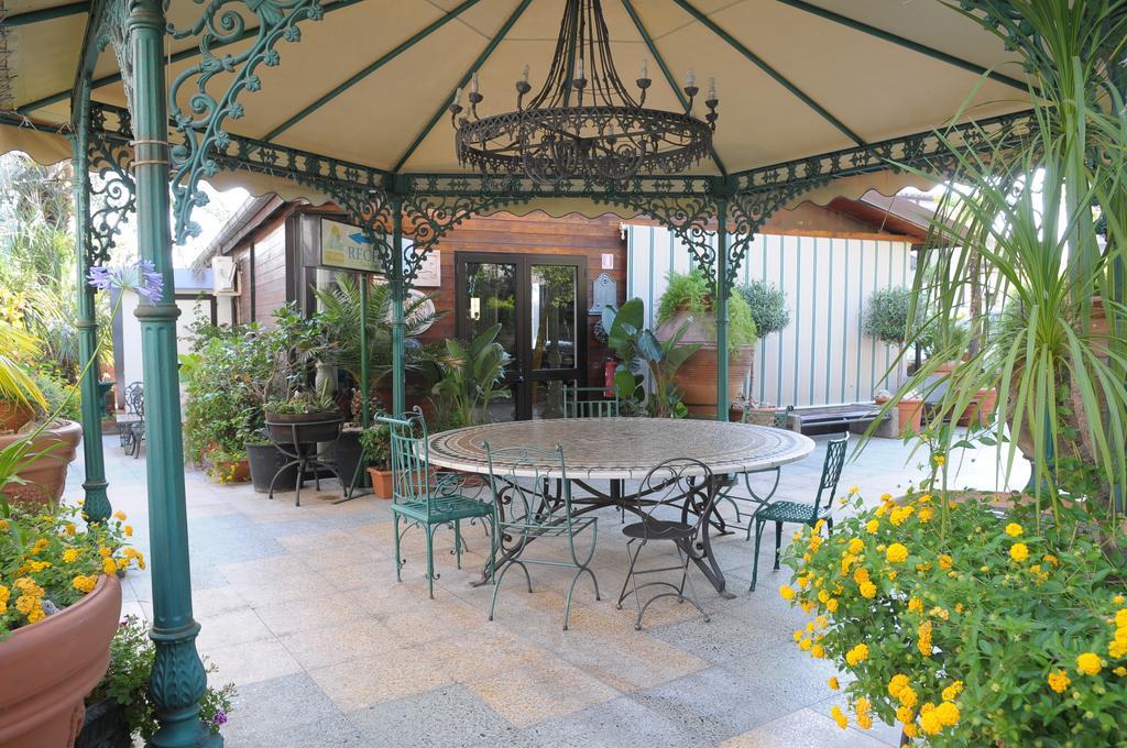 Hotel Blumentag Paola Exterior photo