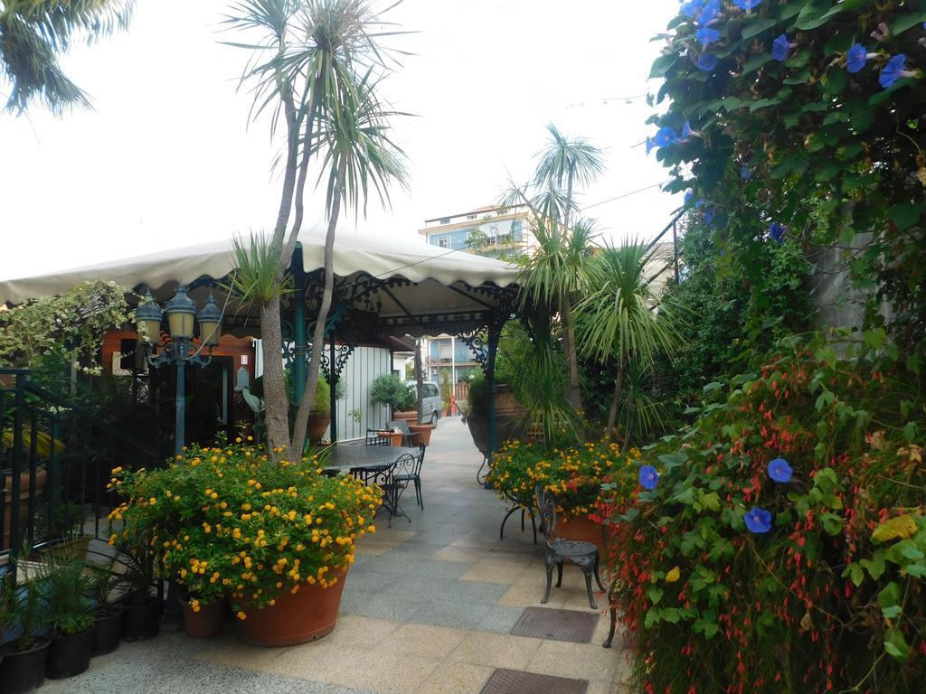 Hotel Blumentag Paola Exterior photo